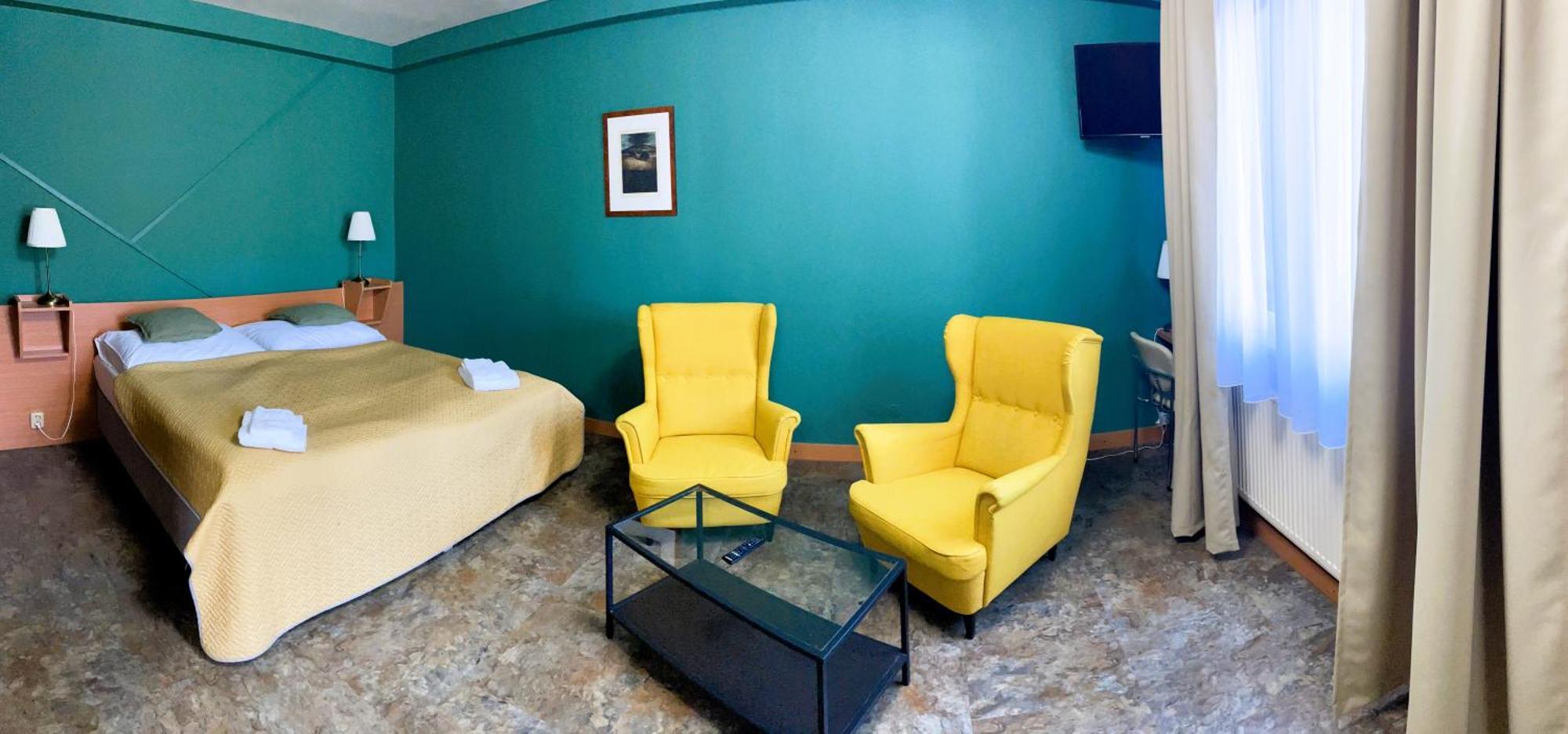 Hotel Benica بينيسوف المظهر الخارجي الصورة