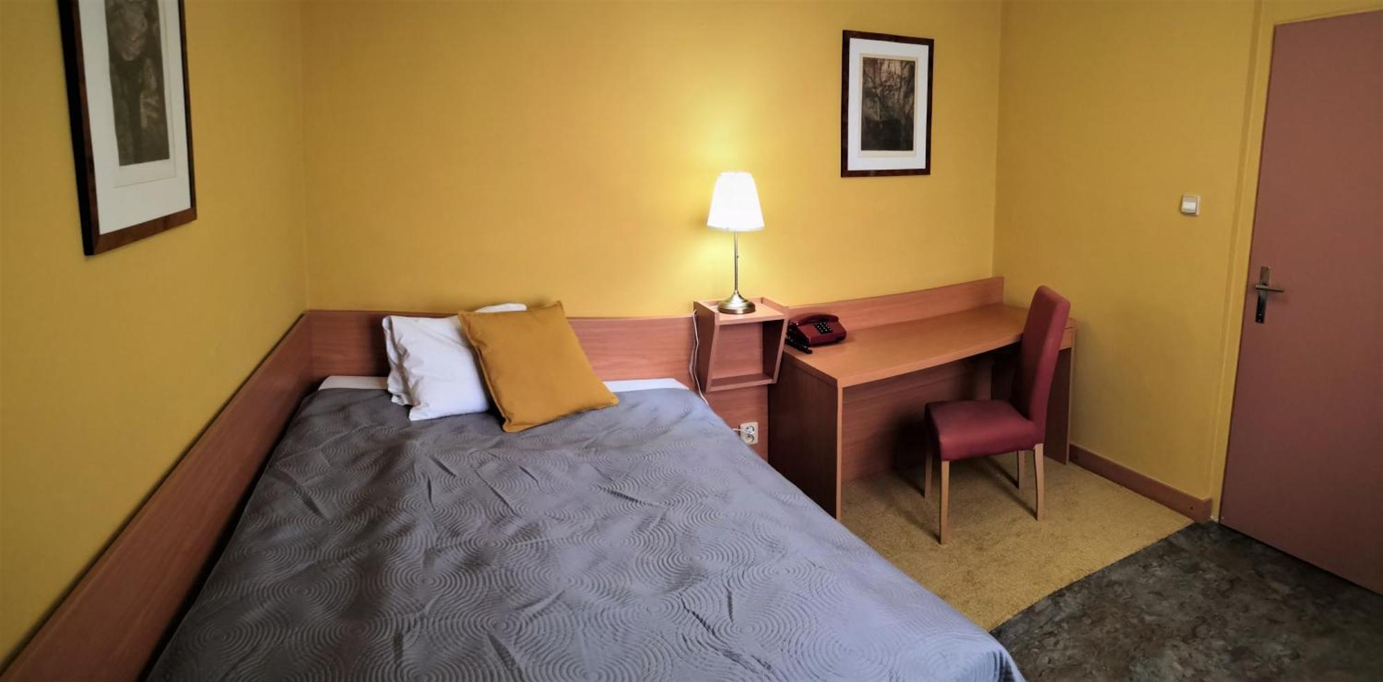 Hotel Benica بينيسوف المظهر الخارجي الصورة
