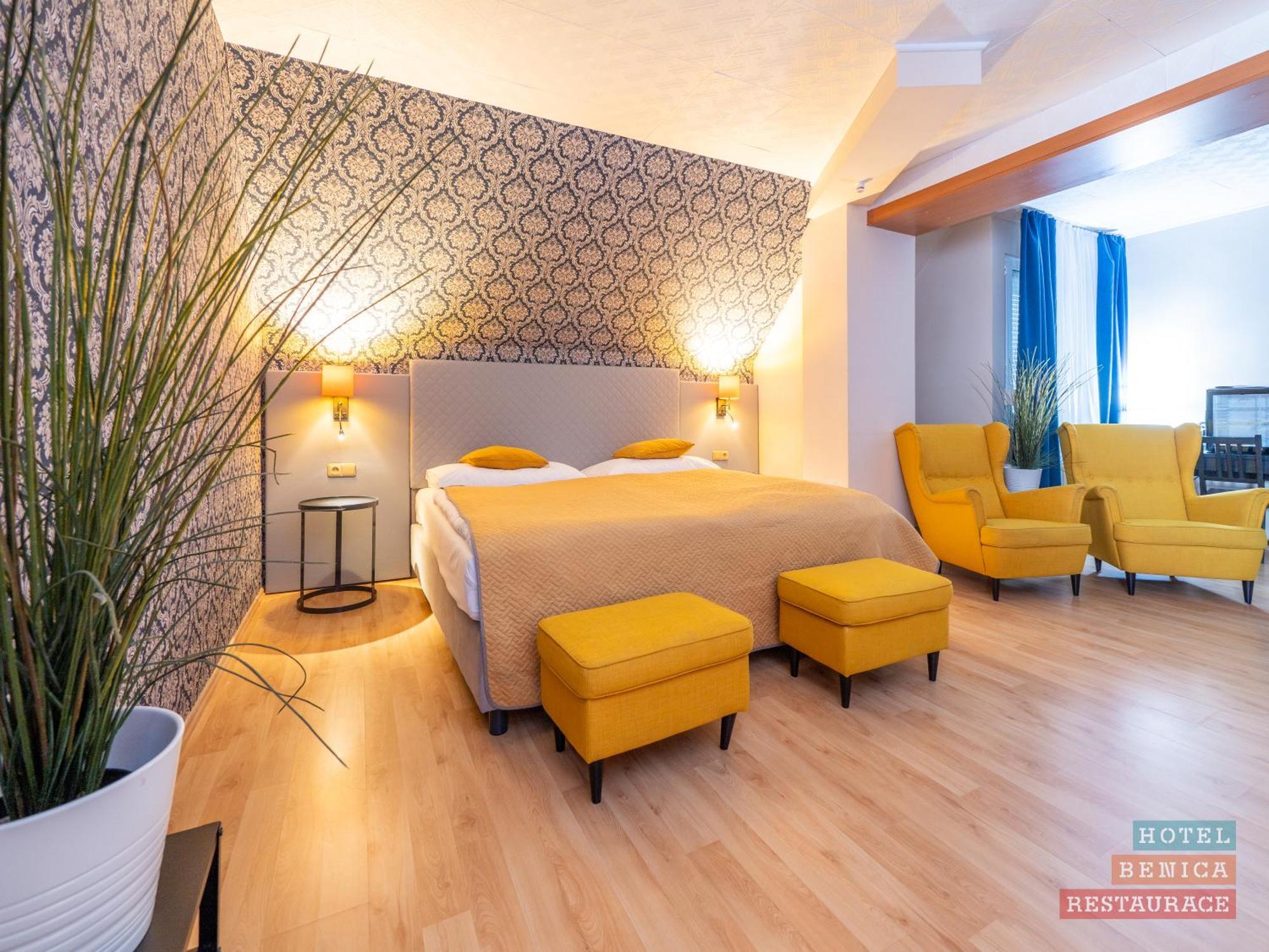 Hotel Benica بينيسوف المظهر الخارجي الصورة