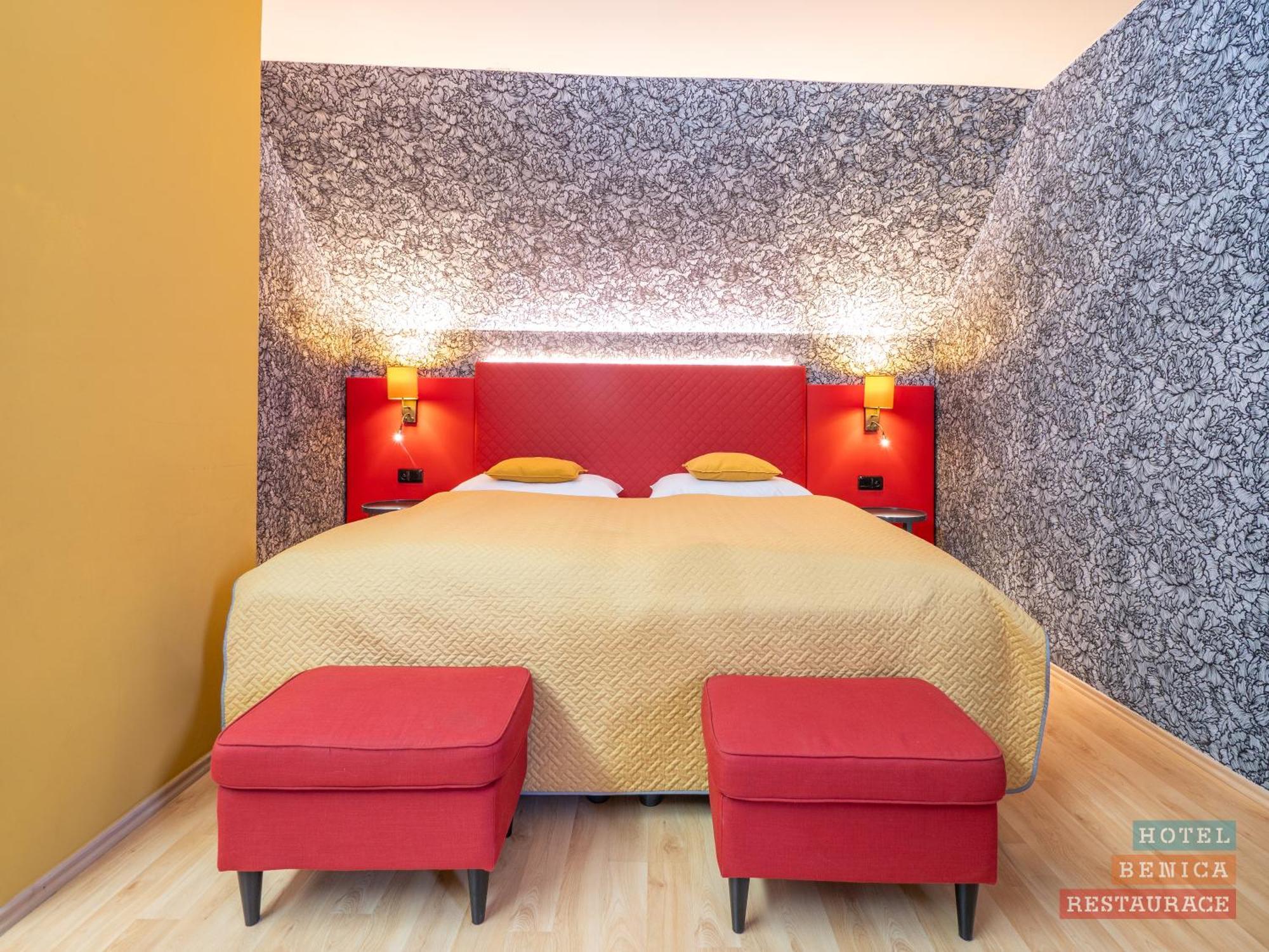 Hotel Benica بينيسوف المظهر الخارجي الصورة